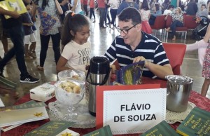 Flávio de Souza, um dos criadores do Castelo Rá-Tim-Bum é homenageado no evento. 